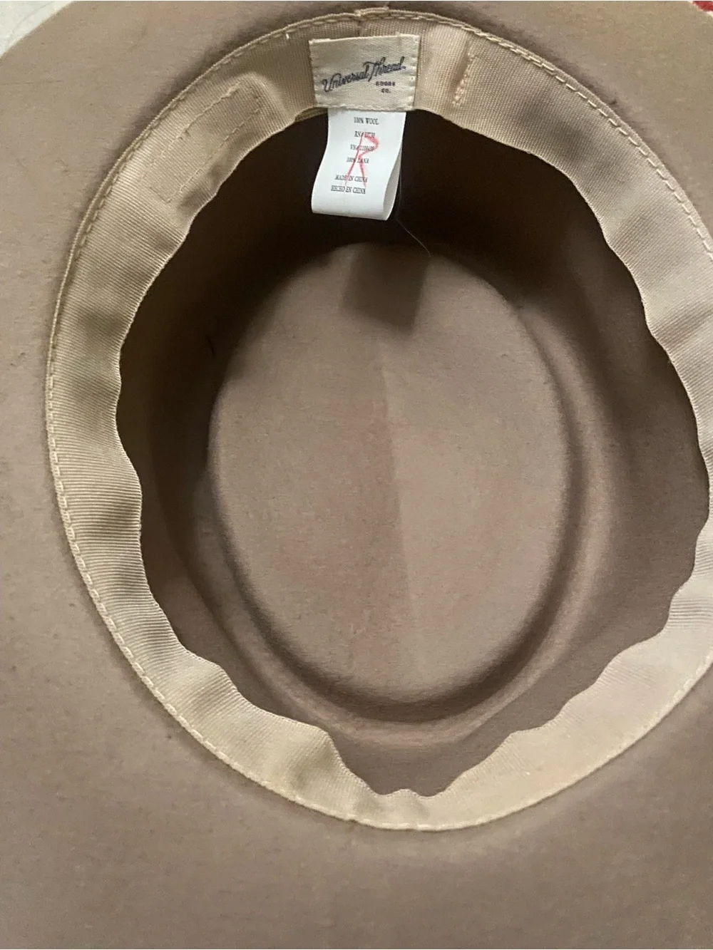 Taupe Felt Boater Hat. "Gambler" hat great for Halloween costume in October. - Picture 2 of 2